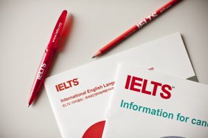Academic IELTS hay IELTS UKVI khi du học Anh Quốc